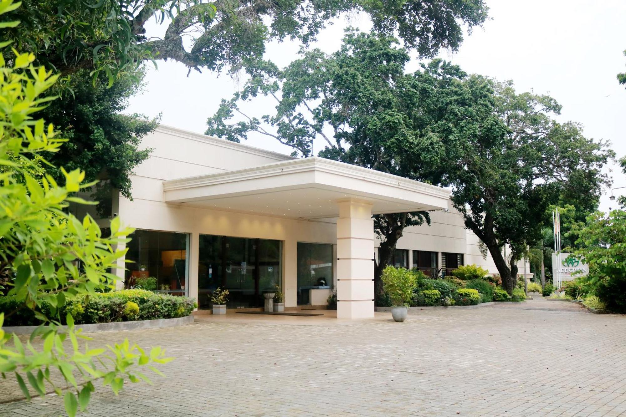 Jade Green Hotel Hambantota Exterior foto